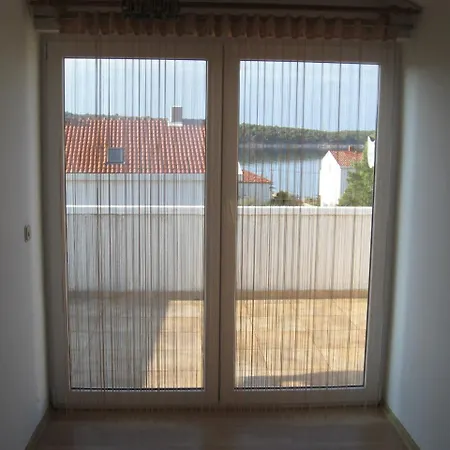 One-bedroom In Barbat Iii