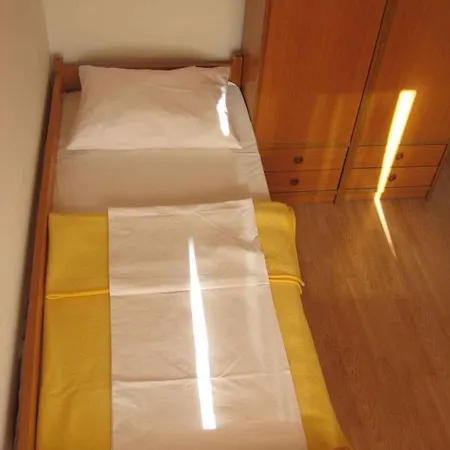 One-bedroom In Barbat Iii